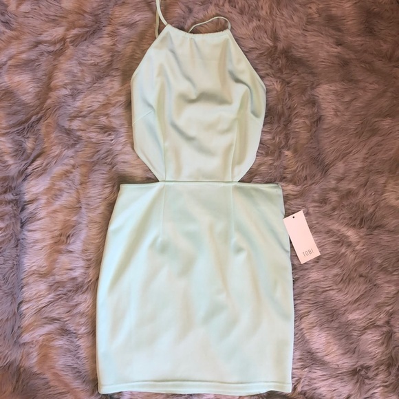 Tobi Dresses & Skirts - TOBI || NWT backless halter dress